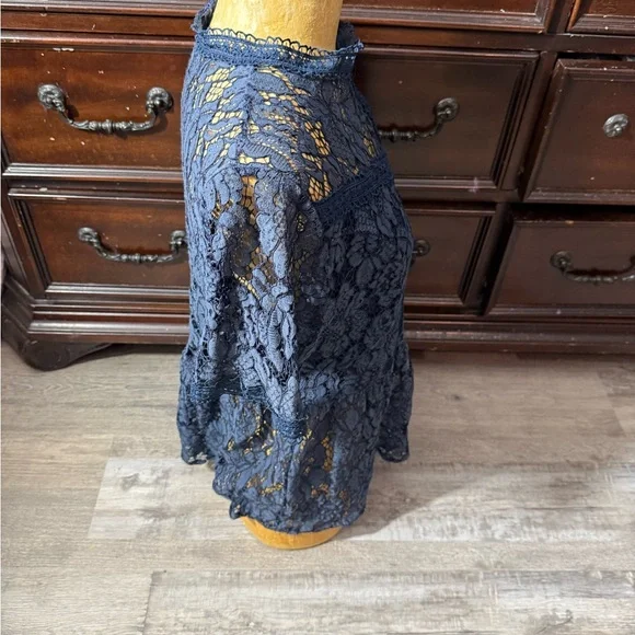 Navy Blue Lace Peplum Blouse with Peter Pan Collar - Picture 4 of 6